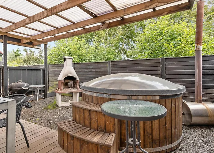 Casa vacanze With Hot Tub Vi *